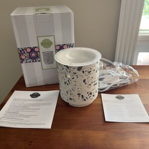 Scentsy Warmer TERRAZZO Polished‎ Smooth Cement Neutral Colors Southwestern Vibe